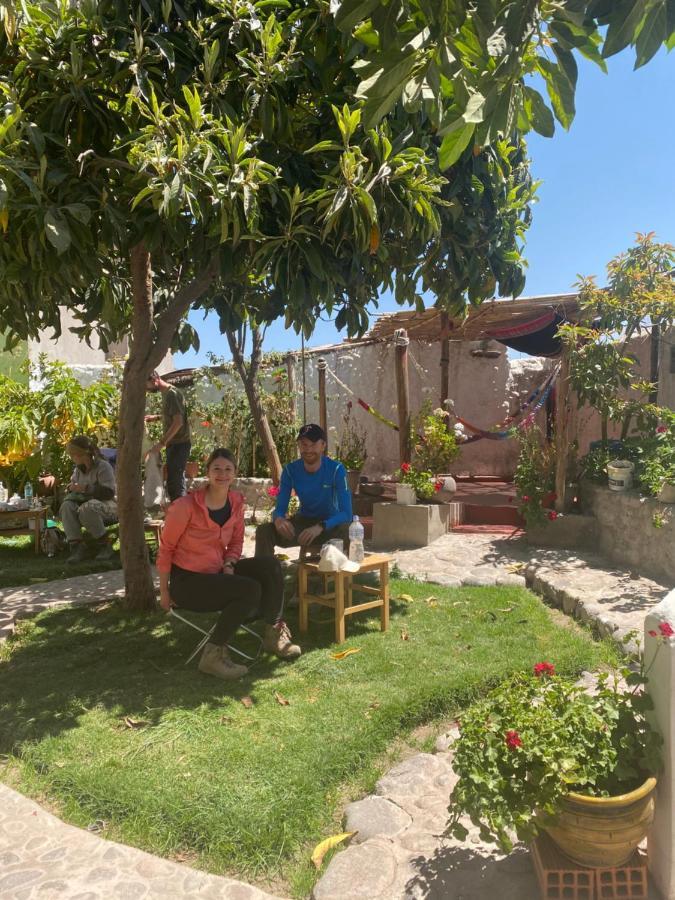 Las Palmeras Eco Hostel Cabanaconde Bagian luar foto